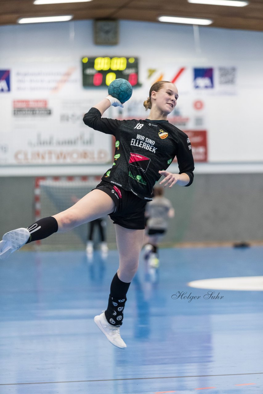 Bild 198 - wBJ TSV Ellerbek - TSV Uetersen : Ergebnis: 15:10